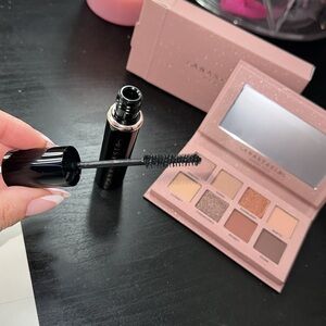 Anastasia Beverly Hills bundle